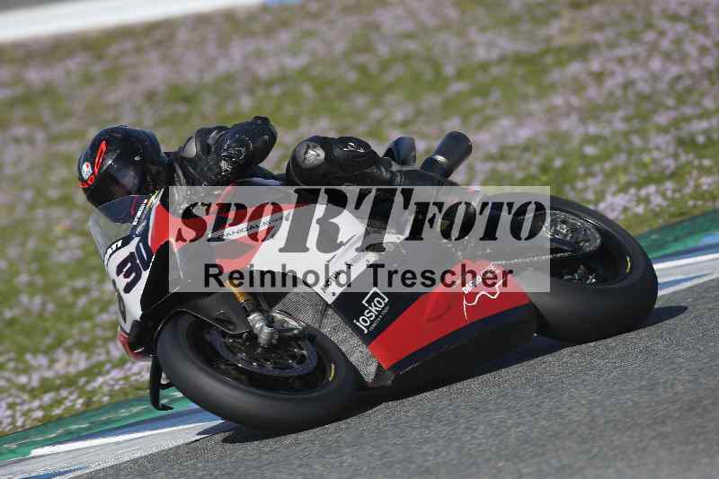 /02 29.01.-02.02.2024 Moto Center Thun Jerez/Gruppe schwarz-black/630